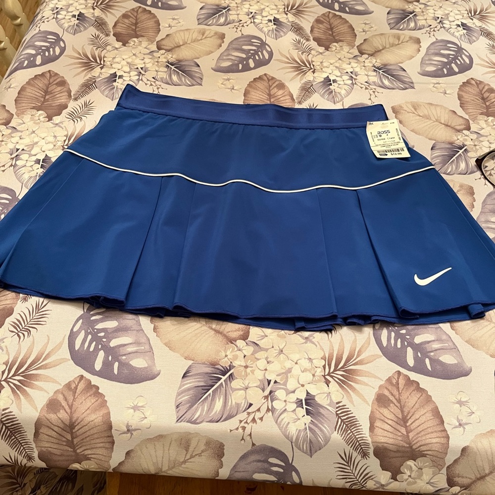 Tennis shirt